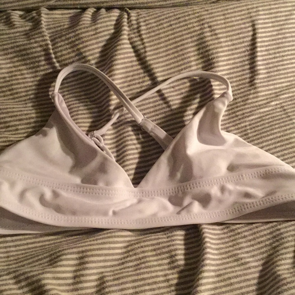White bakini top sooo trendy never worn